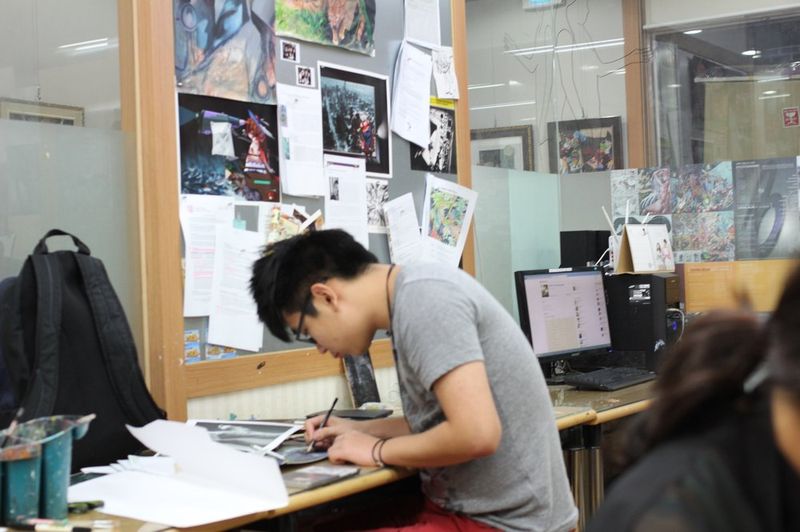 Top 5 Art Schools for Printmaking in the US - Royal Blue Art 작업 공간